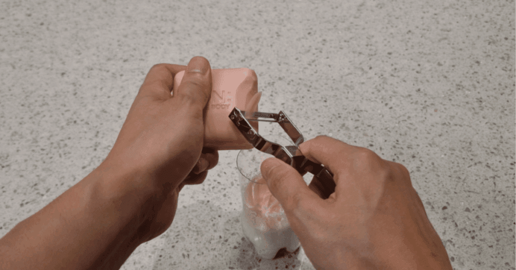 비누를 넣은 습기제거제