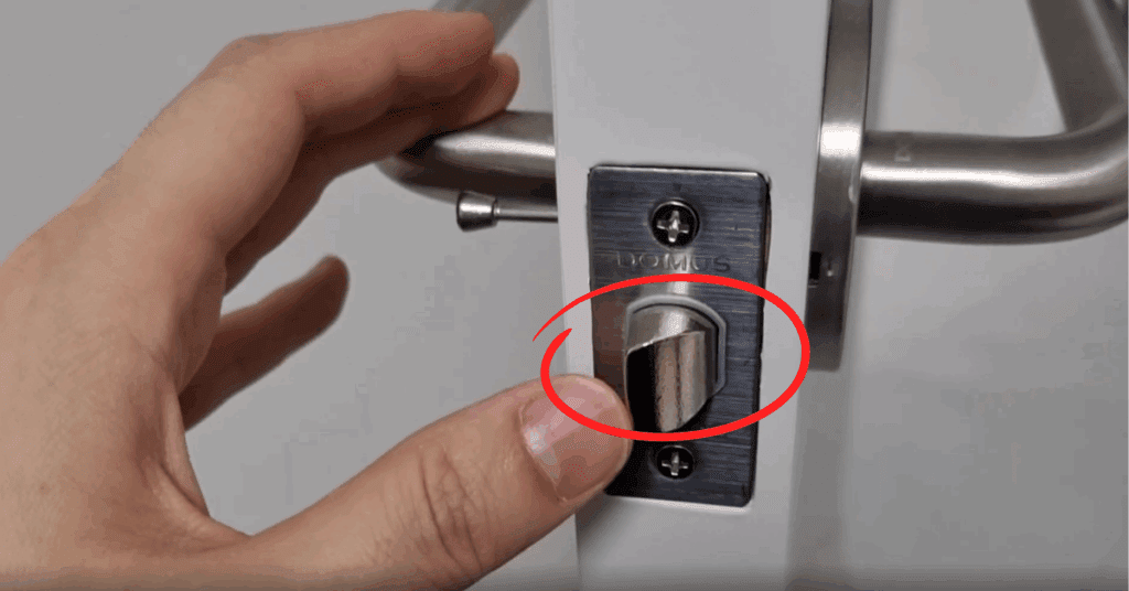 한 번 알아두면 평생 써먹는 살림 정보! 첫번째 꿀팁 1번 (재활용부터, 세탁, 청소 꿀팁)