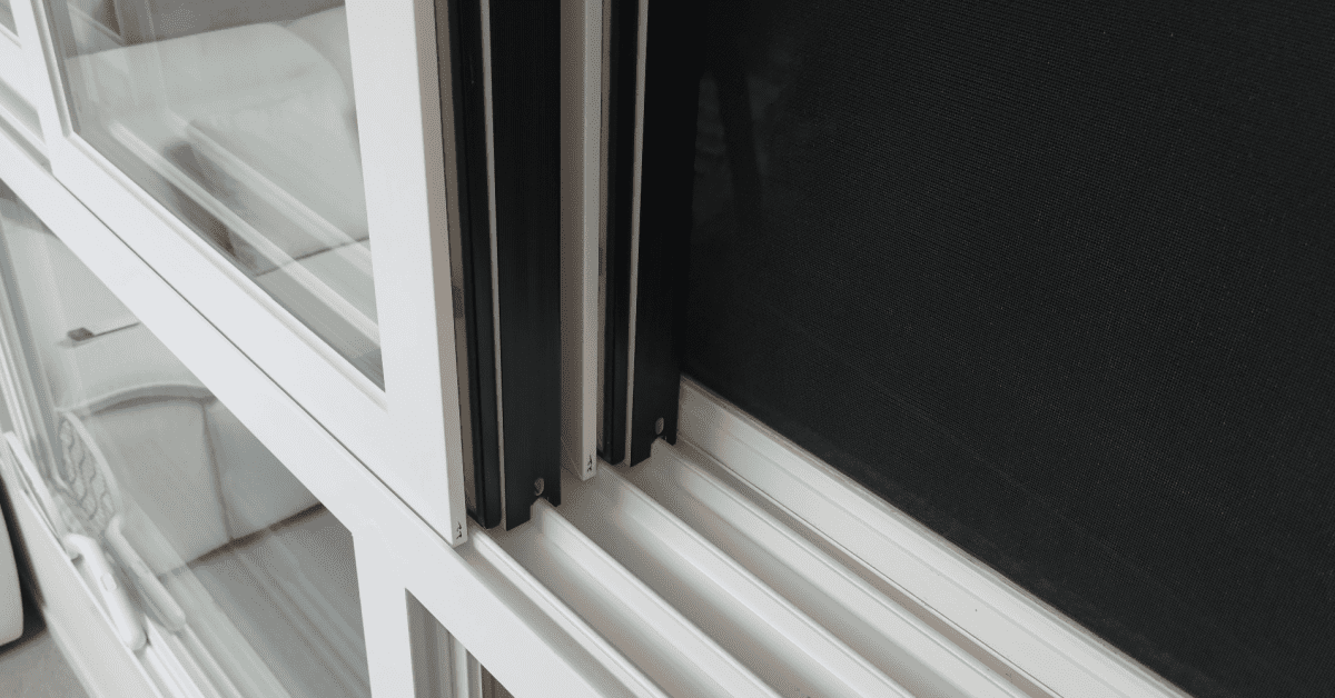 베란다 창틀 청소, 앞으로 도구 두루마리 휴지심 하나면 충분합니다! 마법의 창틀 청소 방법 공개! 1