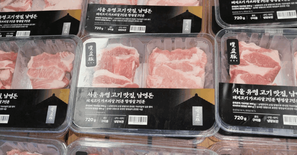 이마트 대용량 먹템 추천! 코스트코보다 저렴한 이마트 가성비 제품 Top10. 붉은새우, 낙지볶음밥, 포션버터 등 이마트 추천템으로 알뜰 장보기 해보세요.