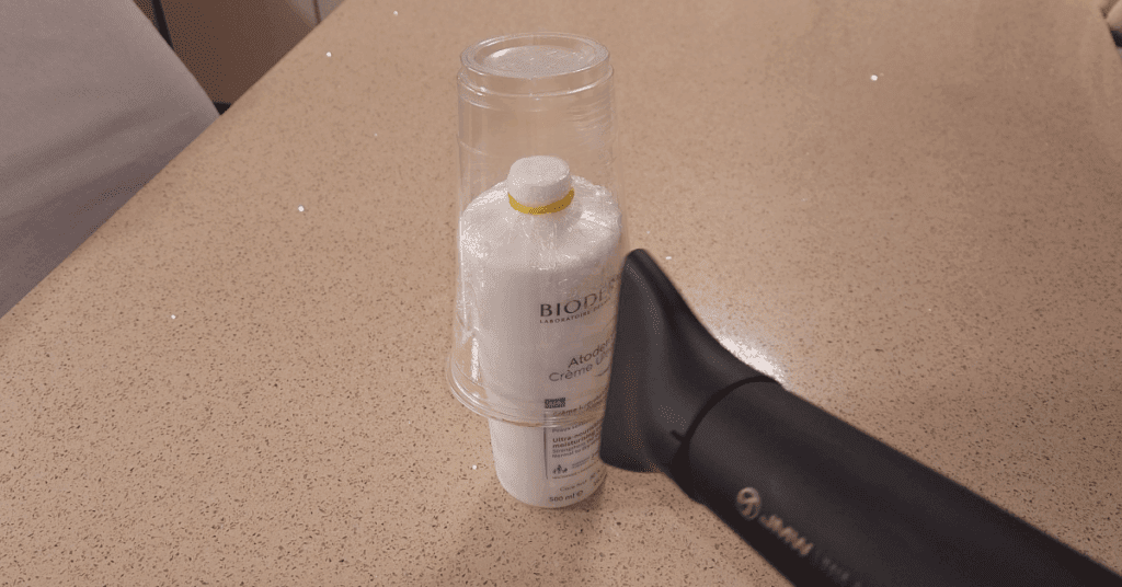 2주는 더 쓸 수 있는데 왜 버리시나요? 화장품 남김 없이 다쓰는 법과 커피컵 활용 꿀팁