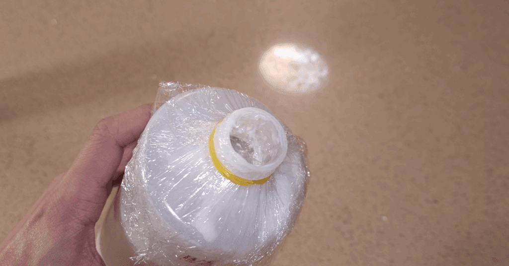 2주는 더 쓸 수 있는데 왜 버리시나요? 화장품 남김 없이 다쓰는 법과 커피컵 활용 꿀팁