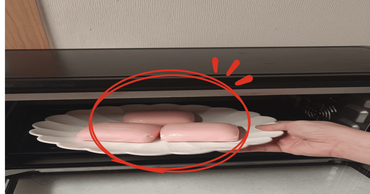 이제부터 비누는 전자레인지에 돌려서 써야합니다. 비누를 활용한 생활꿀팁 공개! 1