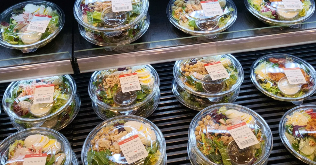 홈플러스 세일 기간 꼭 사야 할 홈플러스 추천 상품 10가지를 소개합니다. 샐러드 치킨 샤인머스캣 등 가성비 넘치는 홈플러스 추천 제품 정보와 가격을 확인하고 알뜰한 쇼핑 리스트를 만들어보세요. 마진 0원에 가까운 홈플러스 추천 아이템으로 식비를 절약할 수 있습니다.