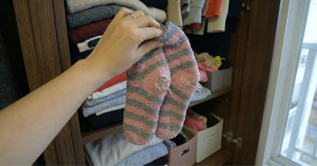 이걸로 청소가 가능하다고? 생각치도 않았던 반전 쓰임새에 난리난 숨겨진 청소 꿀템 3가지 4